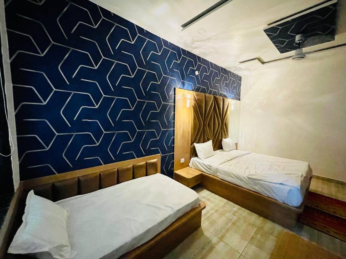 Hotel B P Emerald 마투라 외부 사진