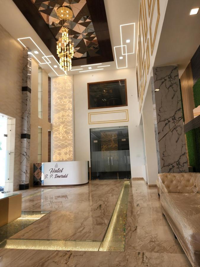 Hotel B P Emerald 마투라 외부 사진