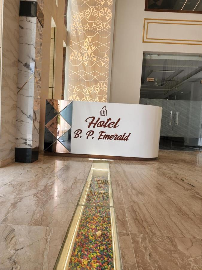 Hotel B P Emerald 마투라 외부 사진